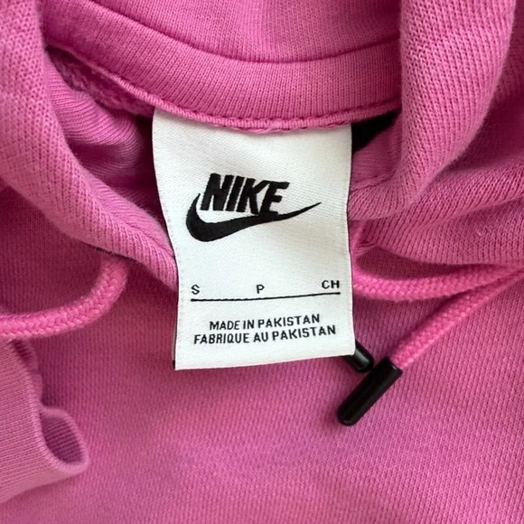 Nike Women's Vibrant Pink Hoodie. Small - Picture 4 of 6